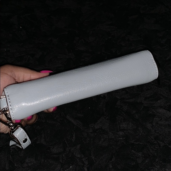 Michael Kors wallet - Picture 4 of 5